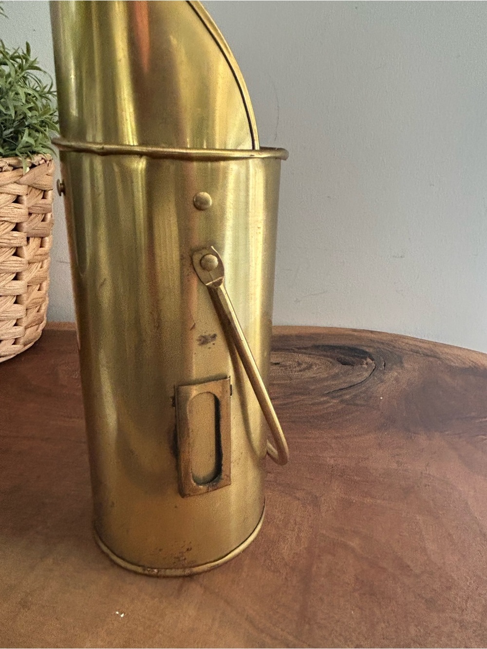 Vtg  brass Coal/Ash Scuttle hod bucket scoop  Long Match Holder/striker handle